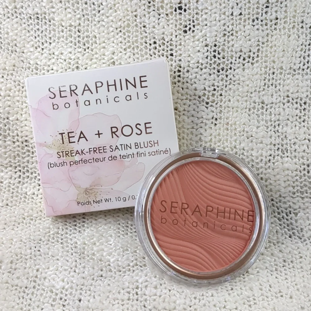 Seraphine Botanicals Tea + Rose Blush in Fresh Apricot, 10g/0.35oz